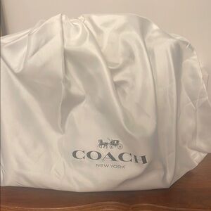 Coach White Shoulder Bag